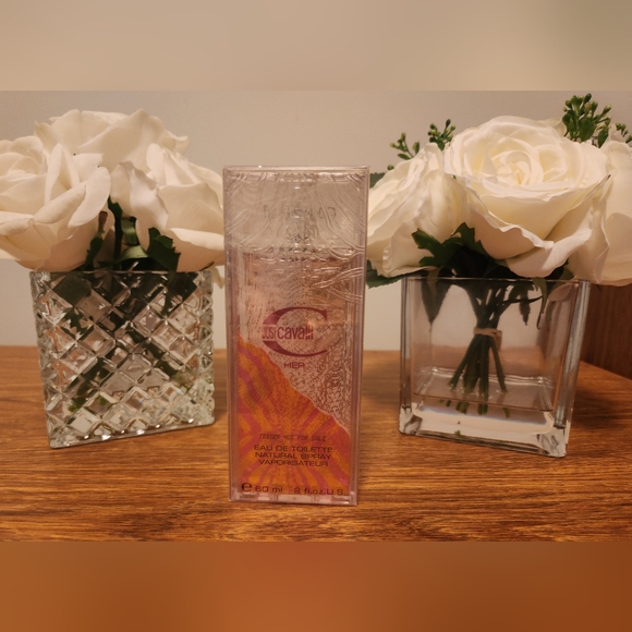 Just Cavalli Her EDT / Eau De Toilette by Robert Cavalli; 60ml / 2.0 fl.oz - Picture 1 of 12